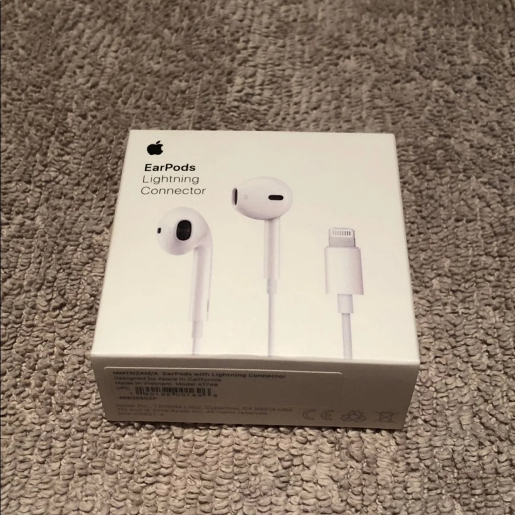 Apple Earbuds